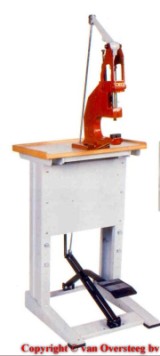 Universele aanzetmachine